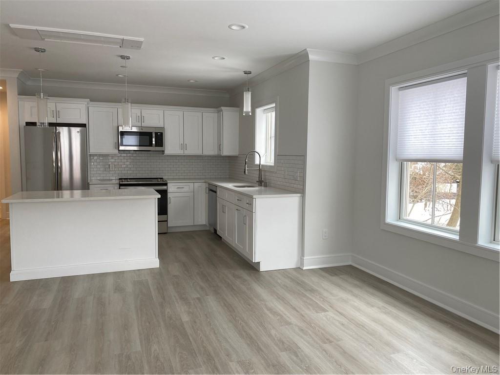 Photo 7 of this property