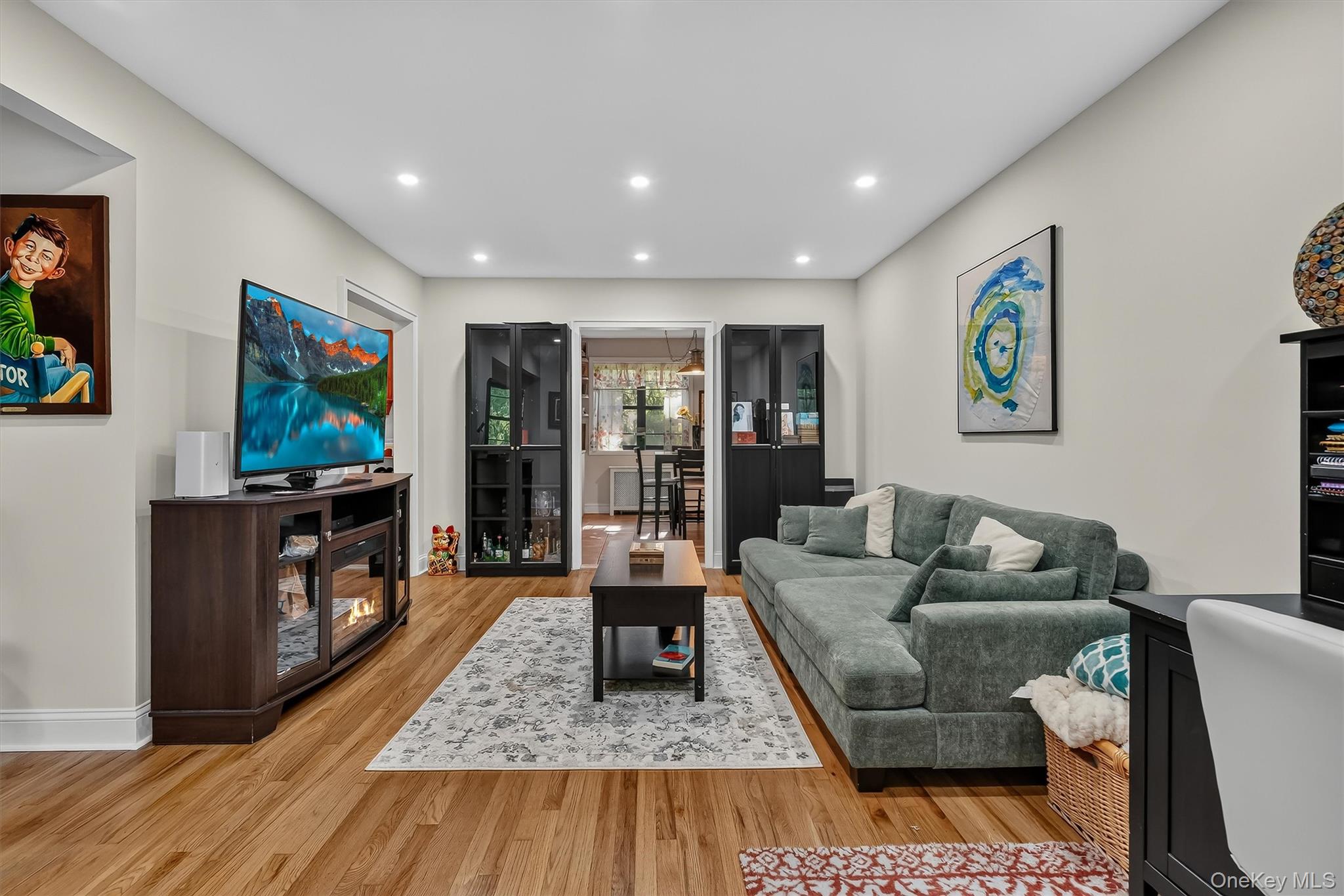 Photo 6 of this property