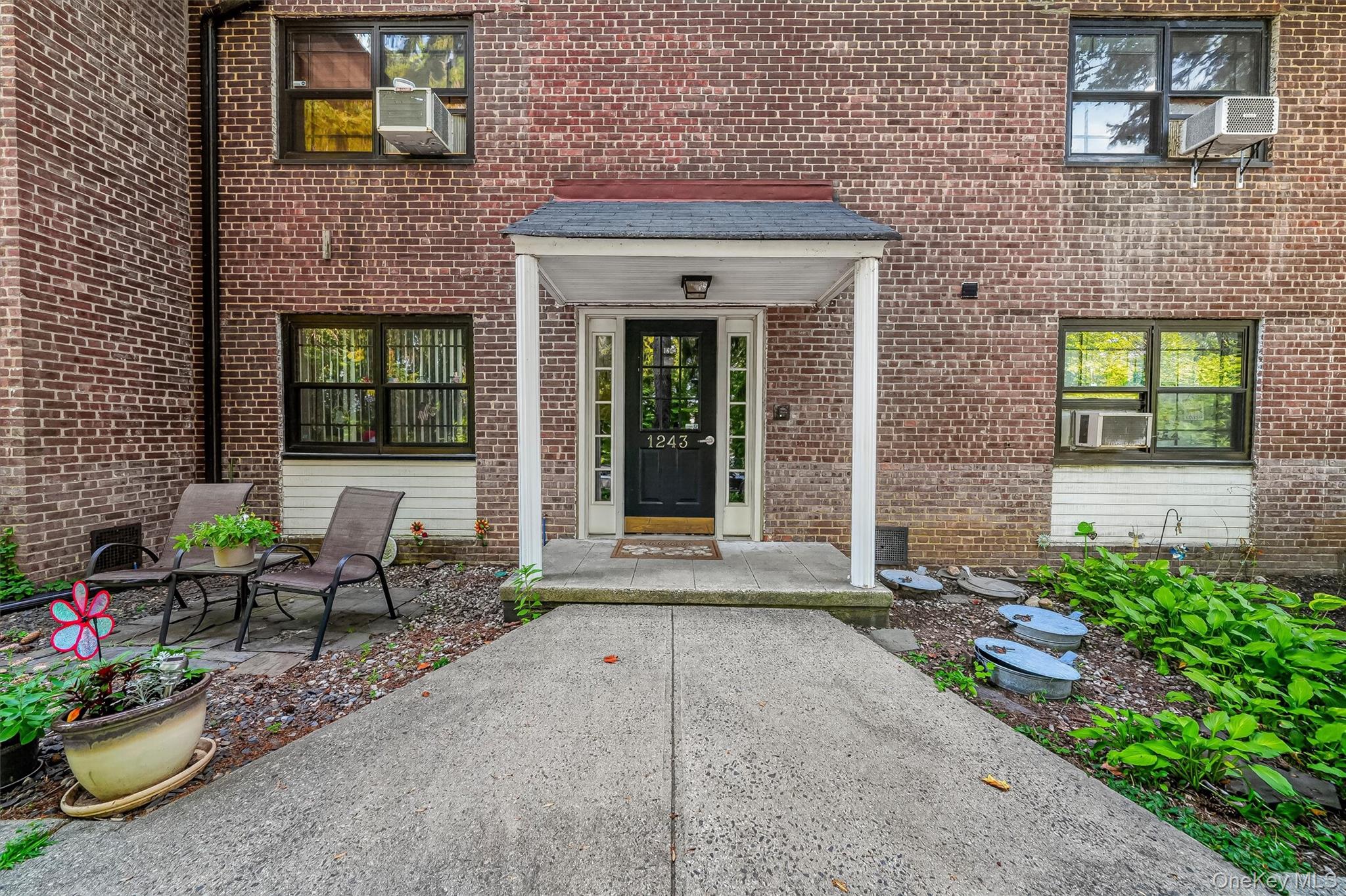 Photo 2 of this property