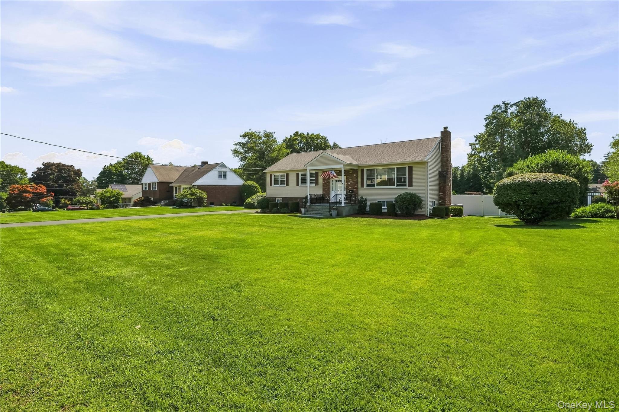 Photo 4 of this property
