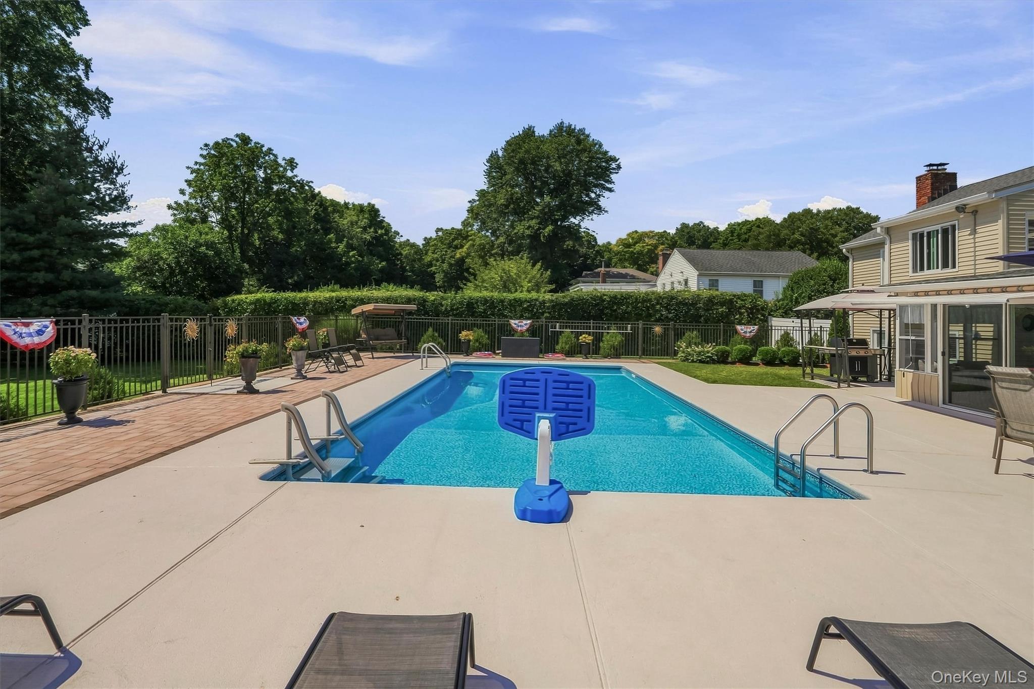Photo 6 of this property