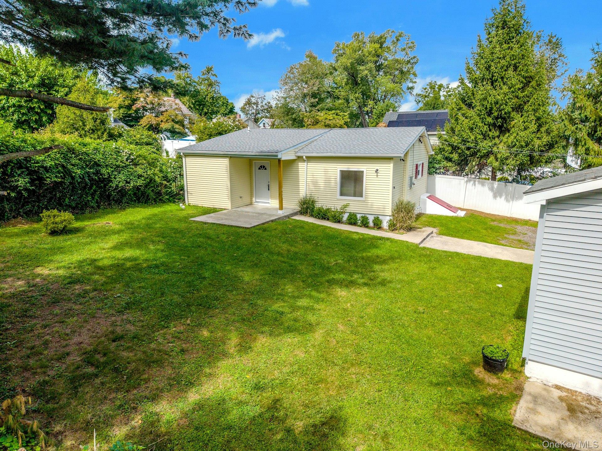 Photo 3 of this property