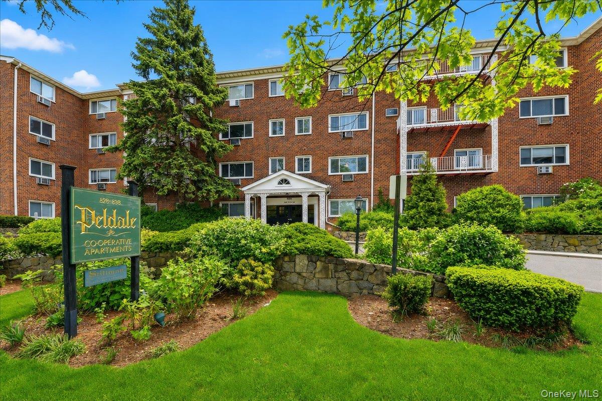 Welcome to 828 Pelhamdale Avenue, a spacious, sun-filled 1-Bedroom off...