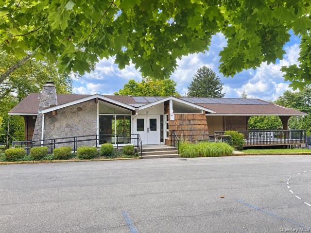 Photo 31 of this property