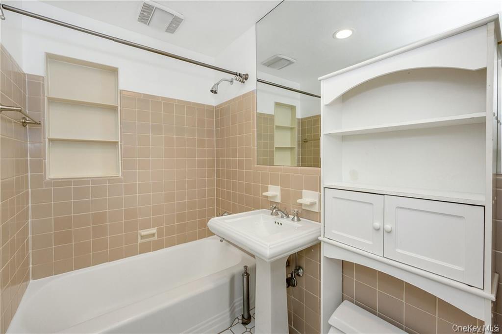 Photo 19 of this property