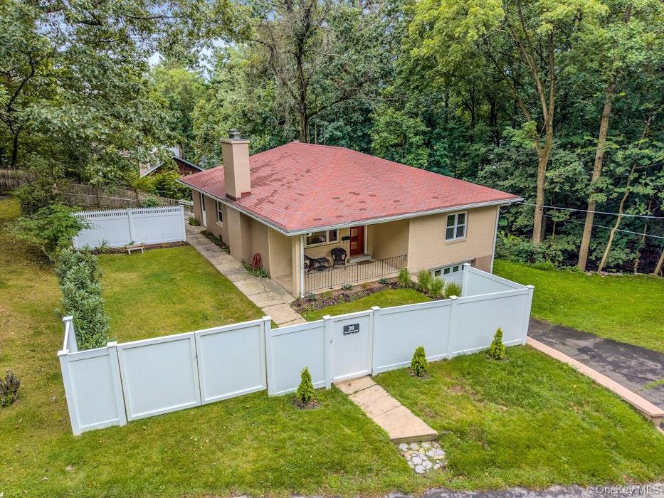 Photo 33 of this property