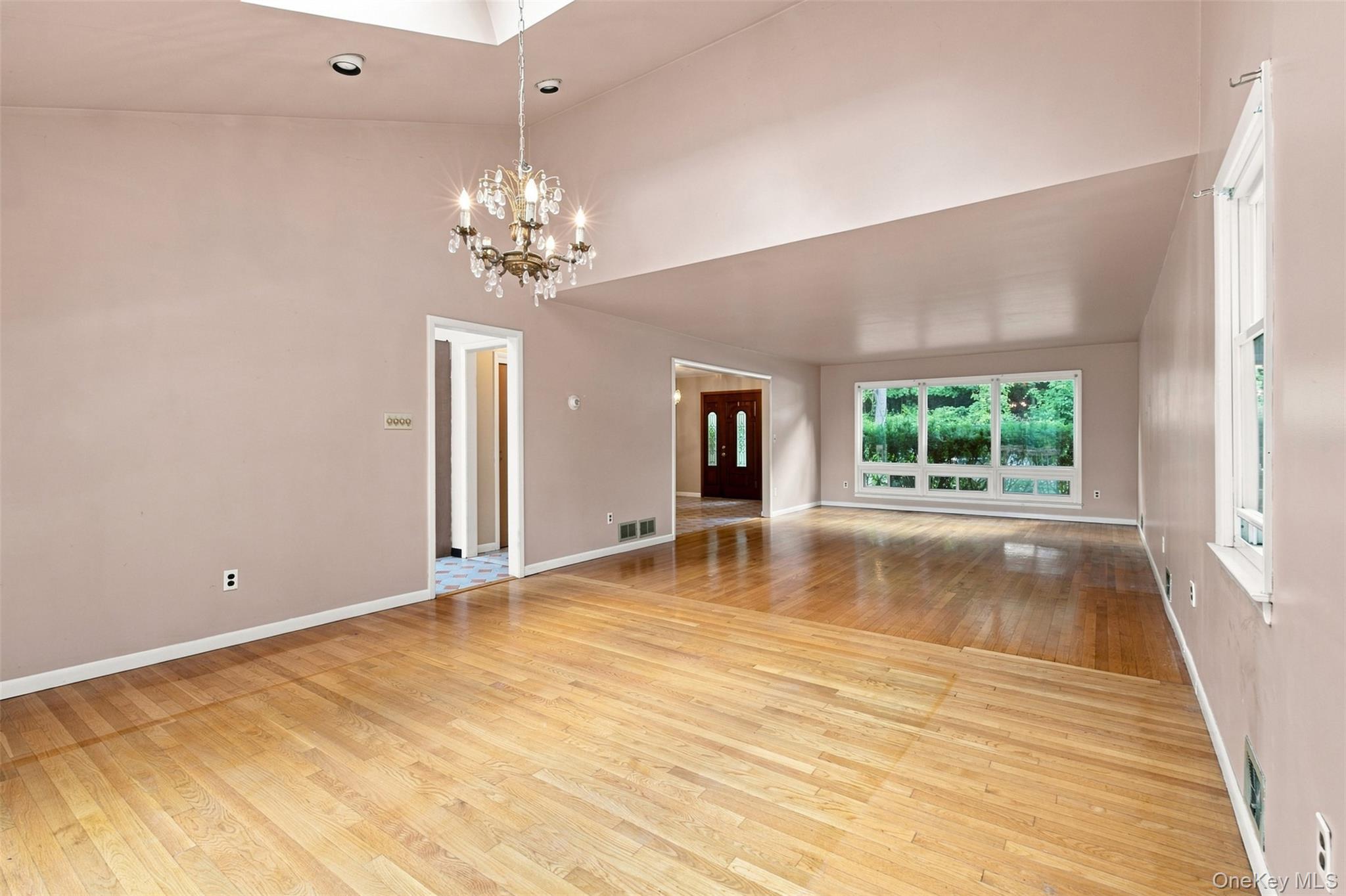 Photo 7 of this property