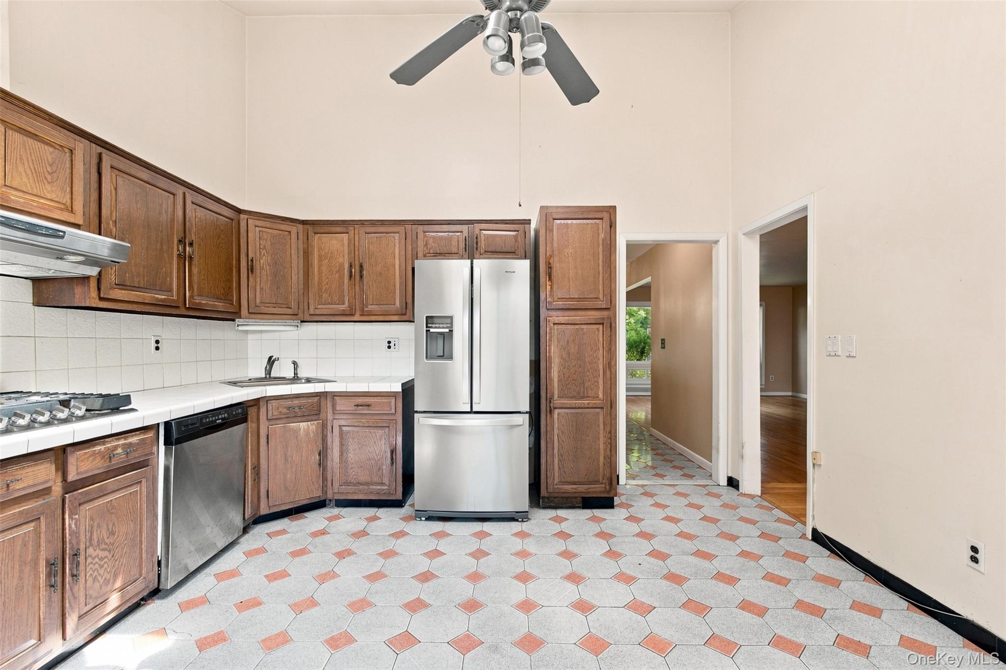 Photo 11 of this property