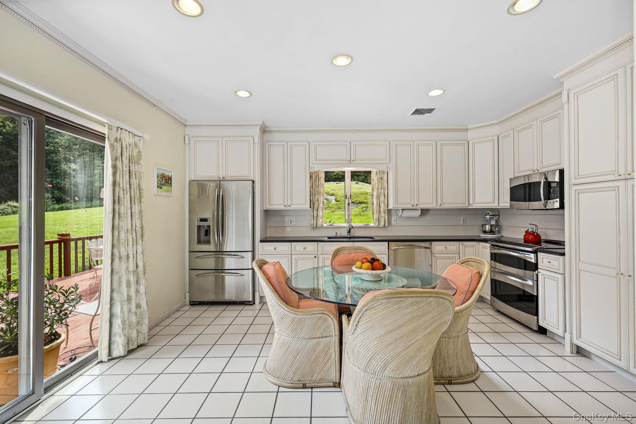 Photo 6 of this property