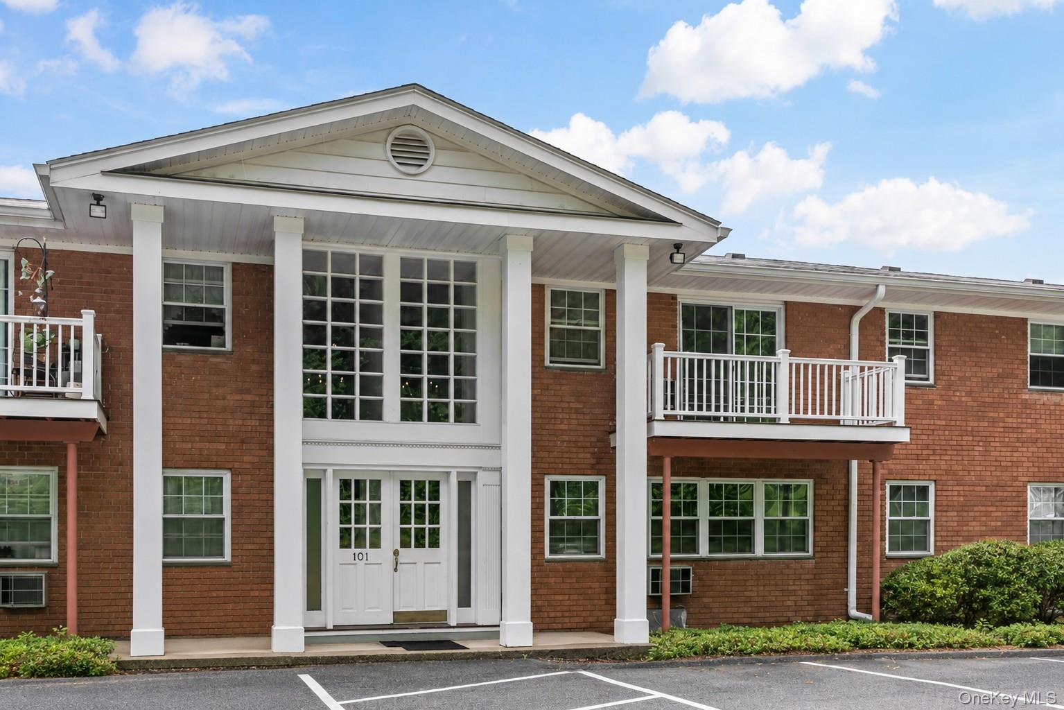 Great location just minutes to Metro-North, I-684, Saw Mill Parkway, s...