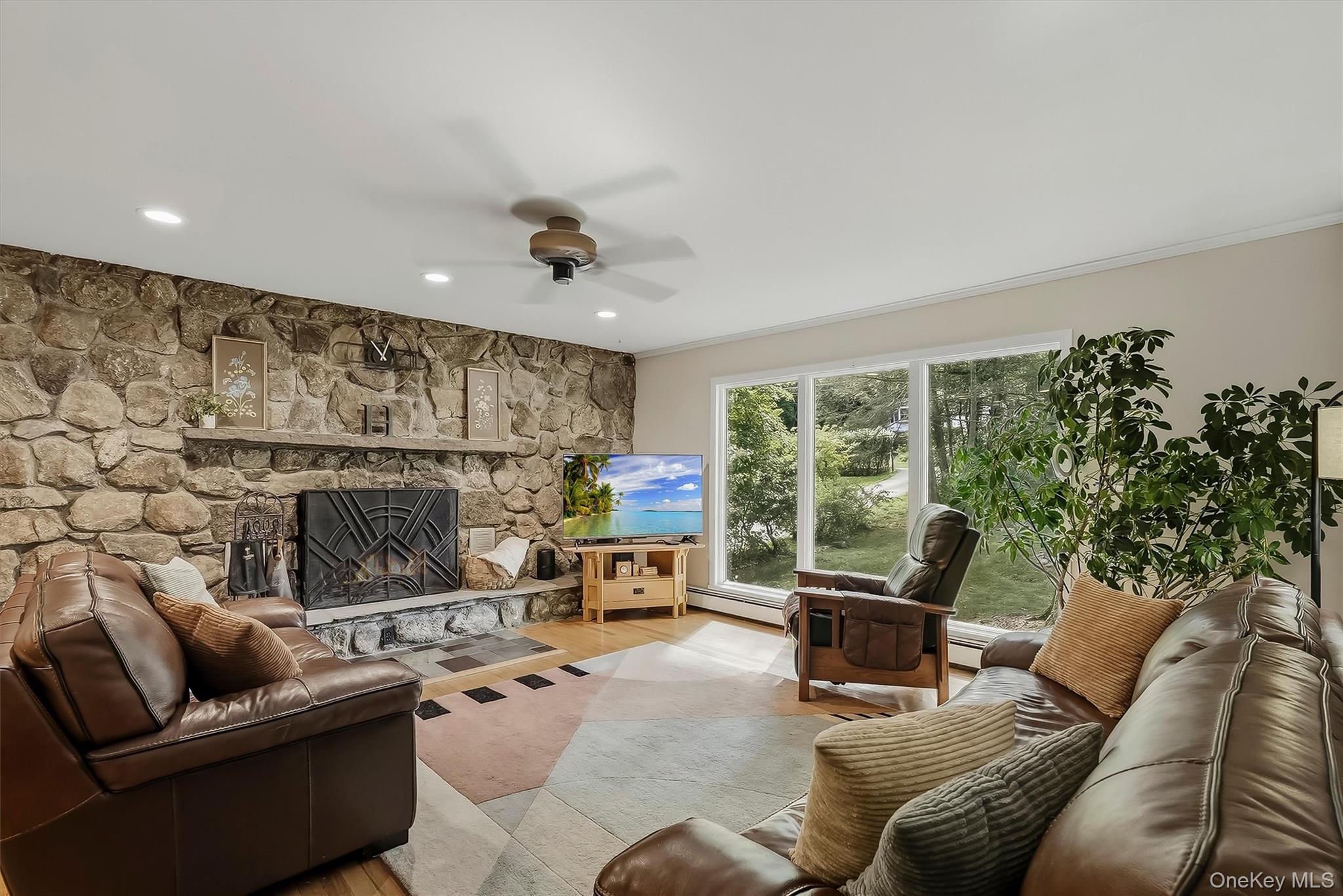 Photo 6 of this property