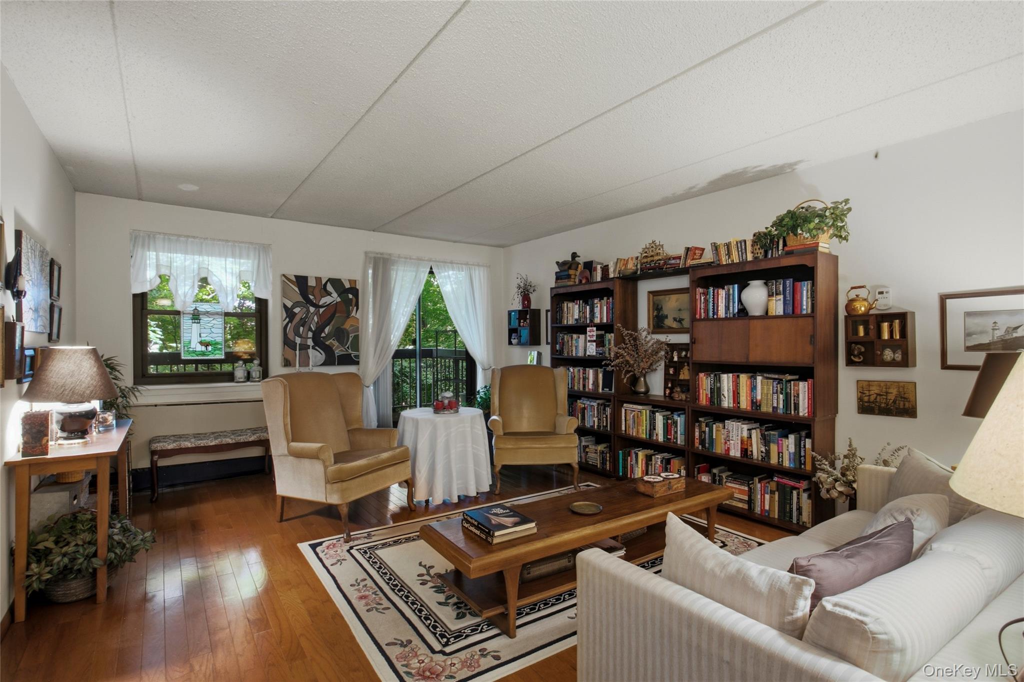 Photo 4 of this property