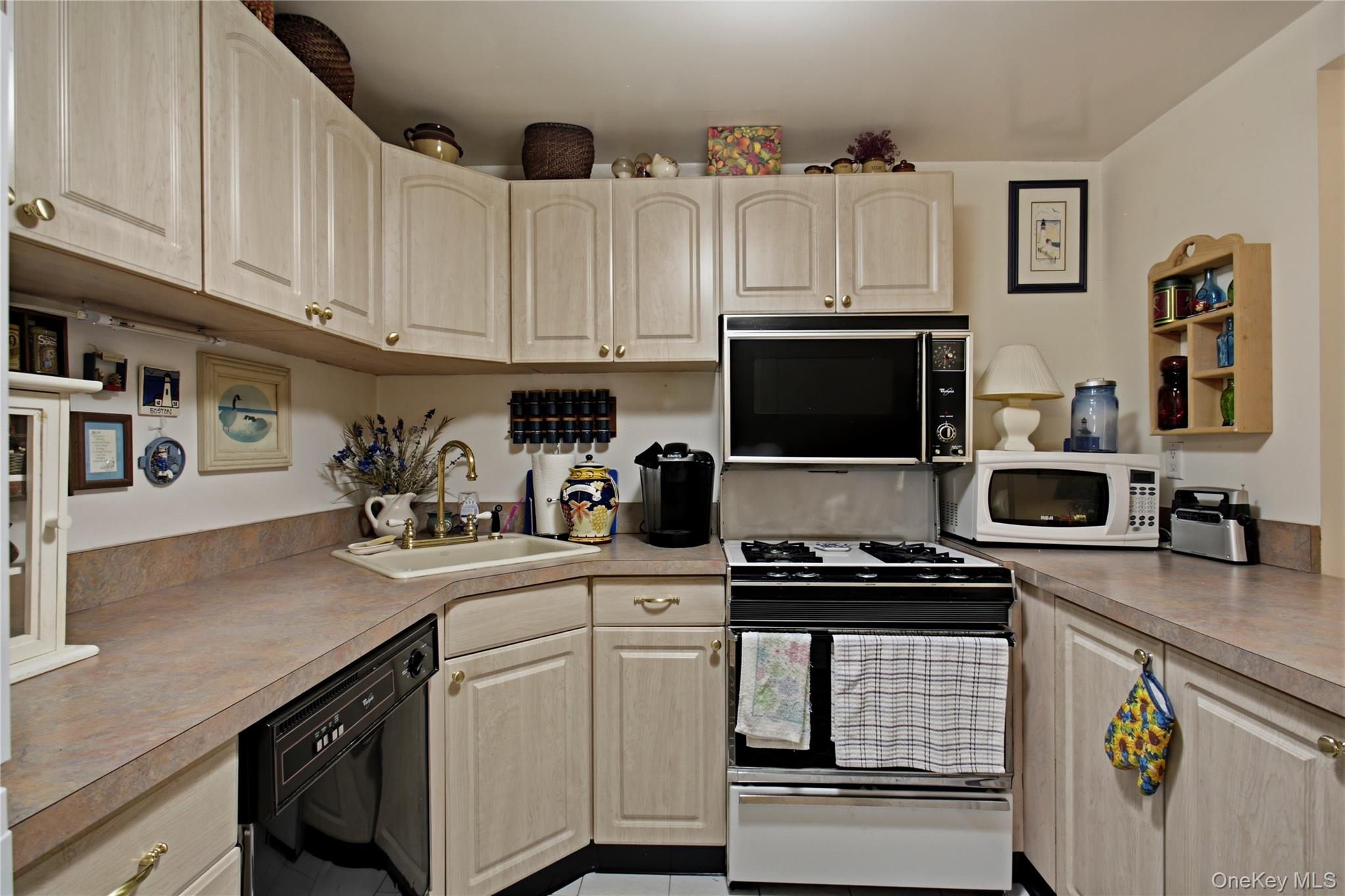 Photo 9 of this property