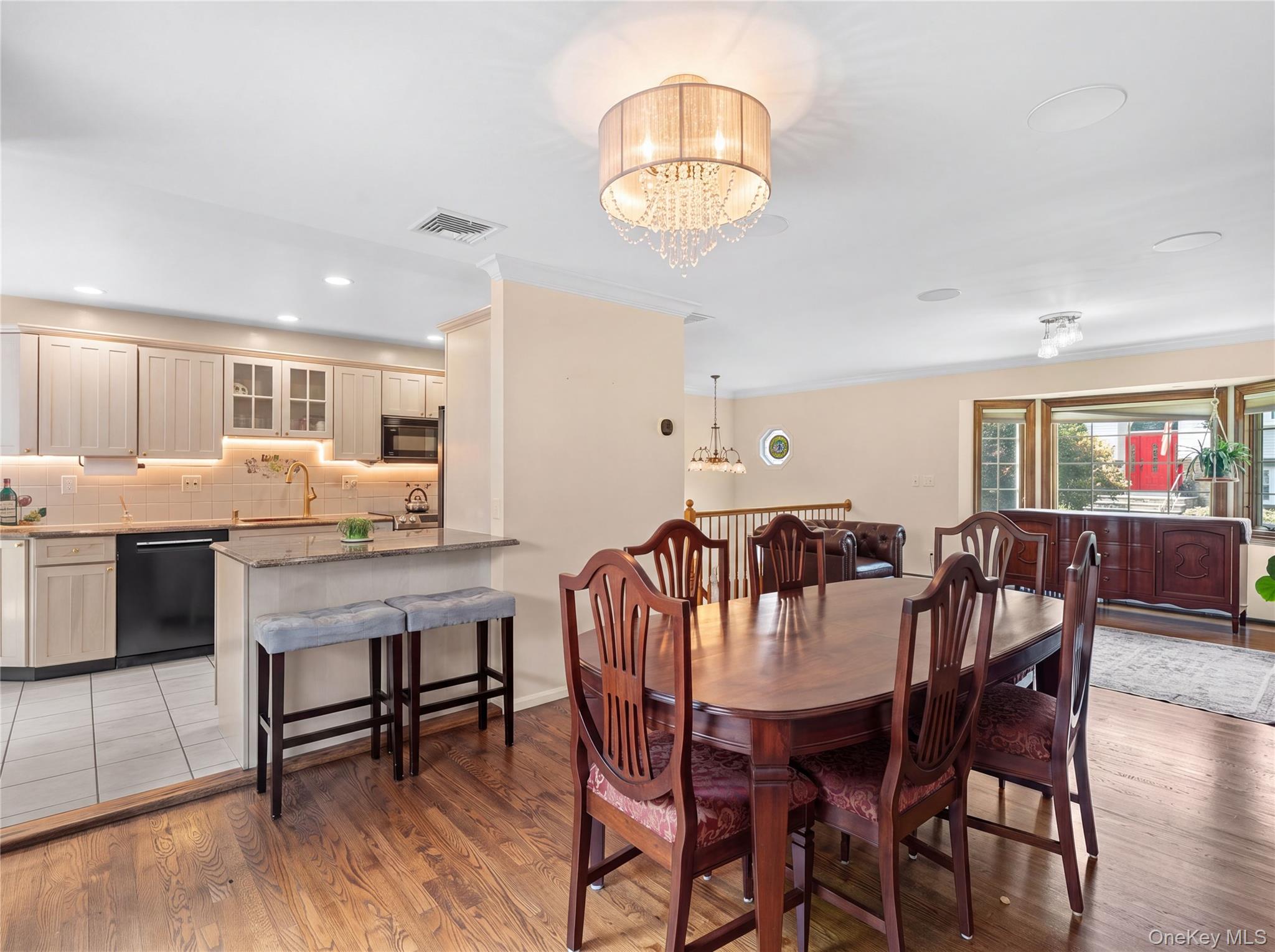 Photo 7 of this property