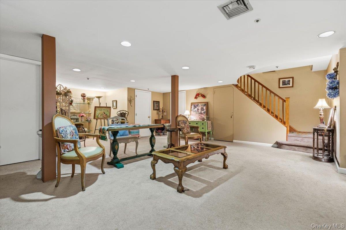 Photo 14 of this property