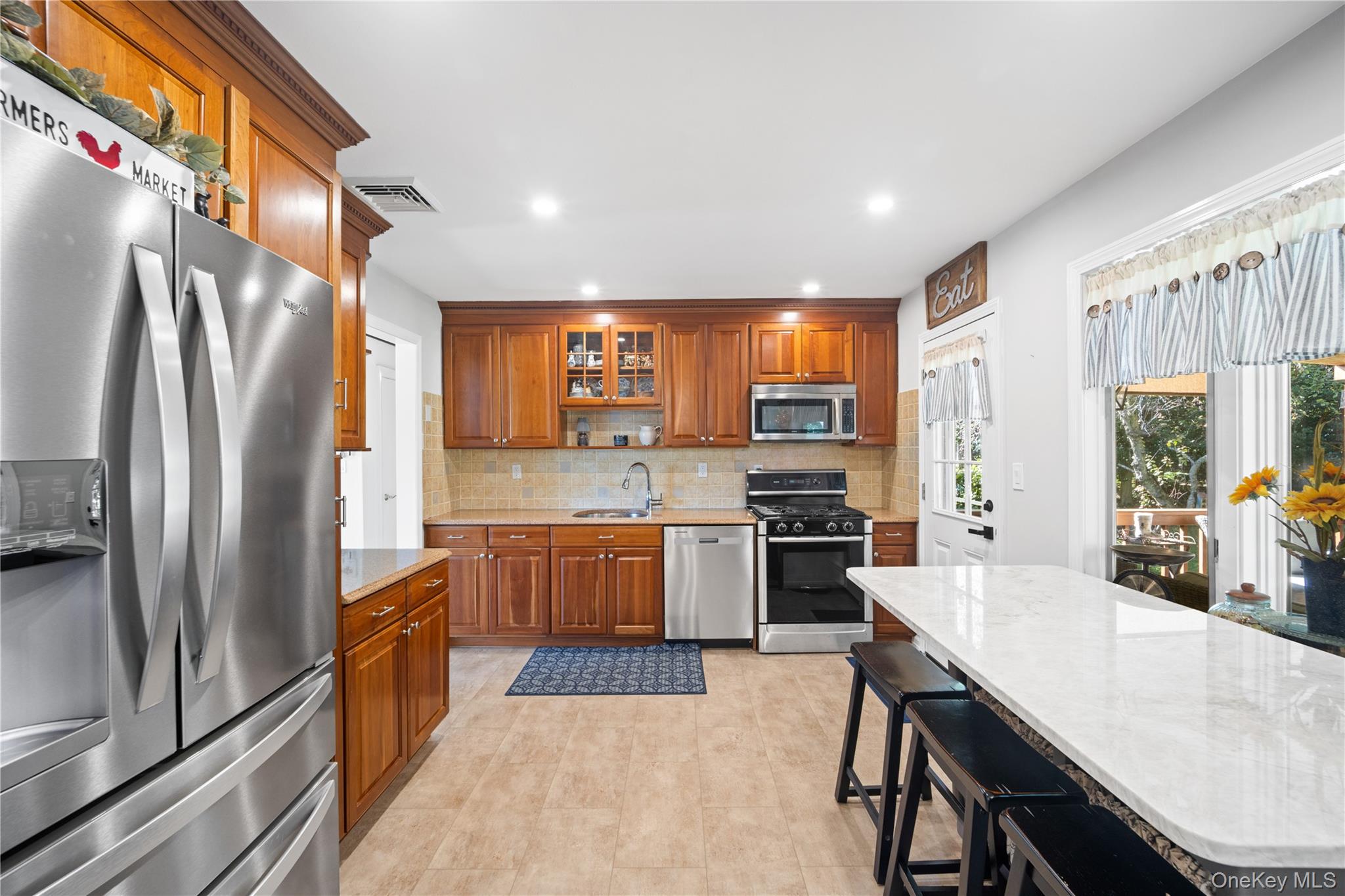 Photo 6 of this property