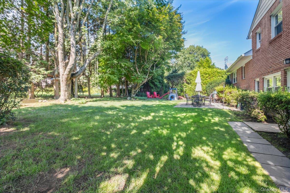 Photo 32 of this property