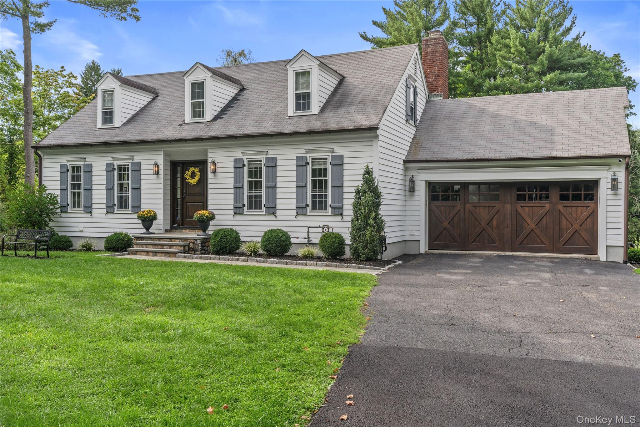 Welcome to this beautifully maintained almost 3000 sq ft 4 bedroom 4 b...