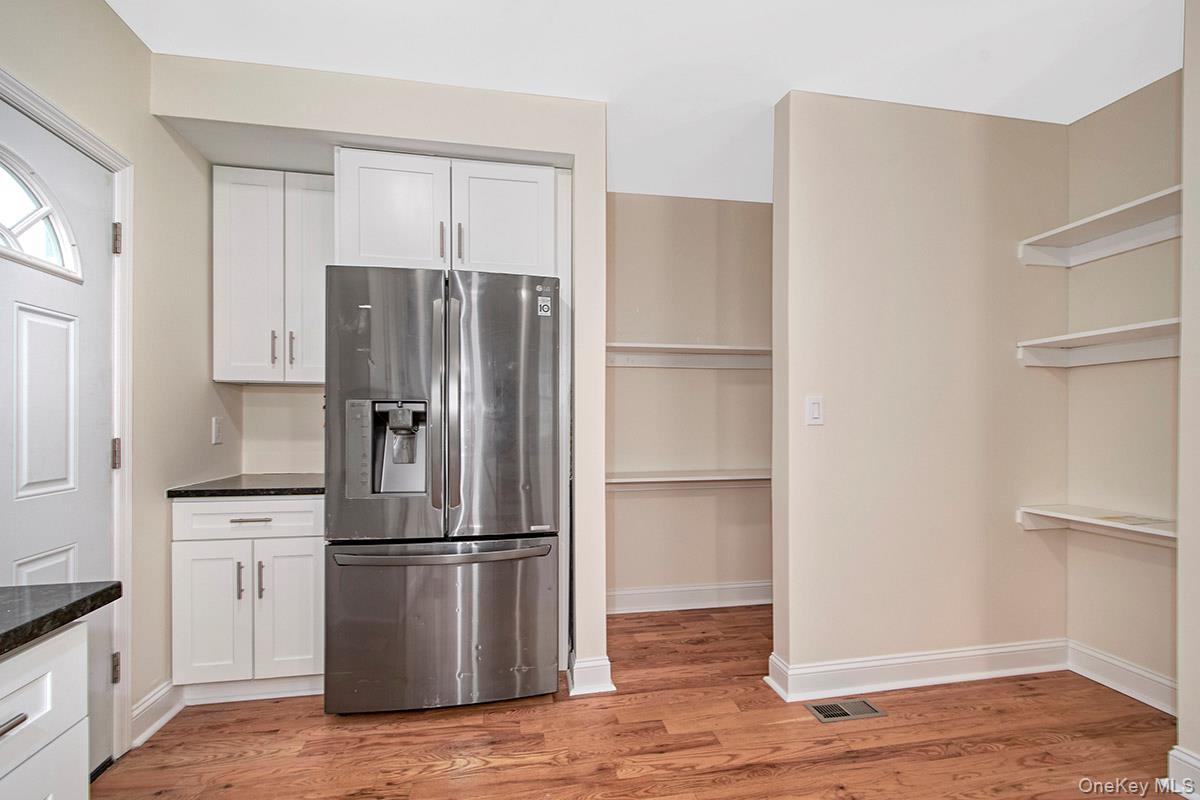 Photo 3 of this property