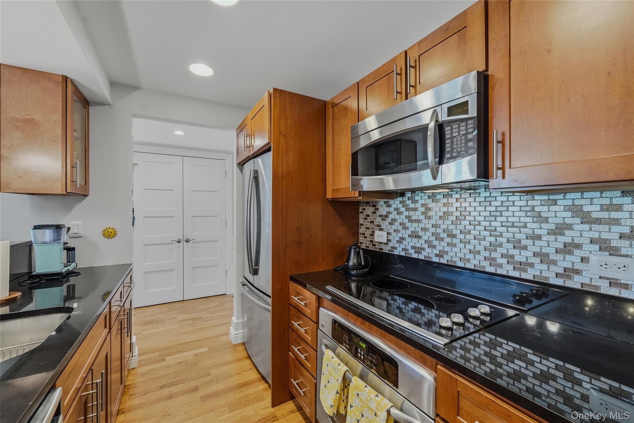 Photo 7 of this property