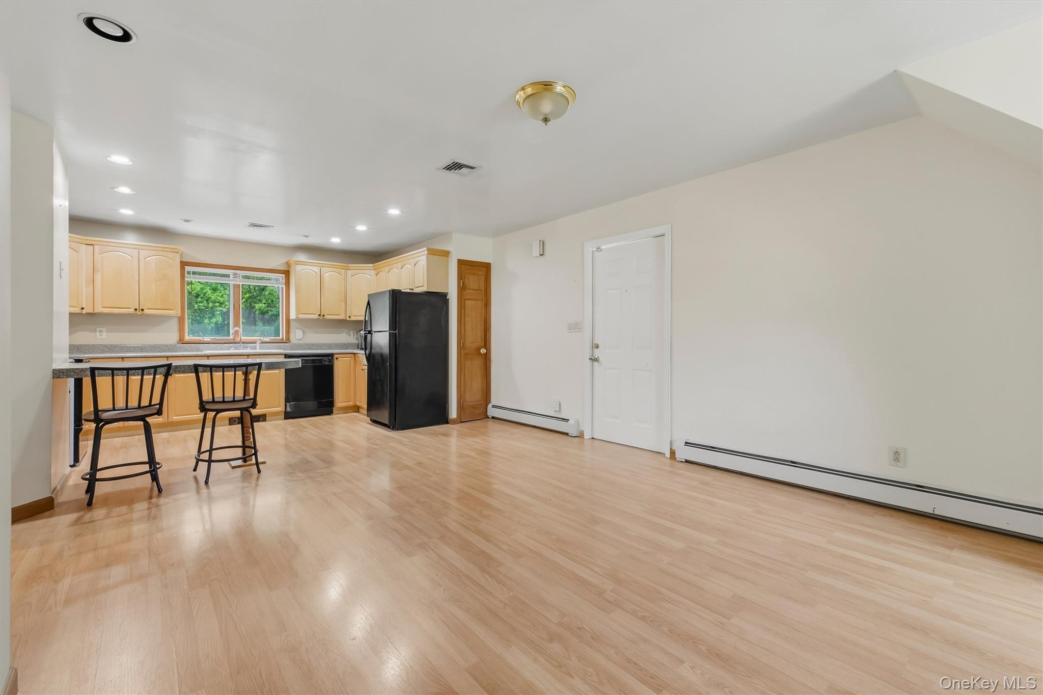 Photo 5 of this property
