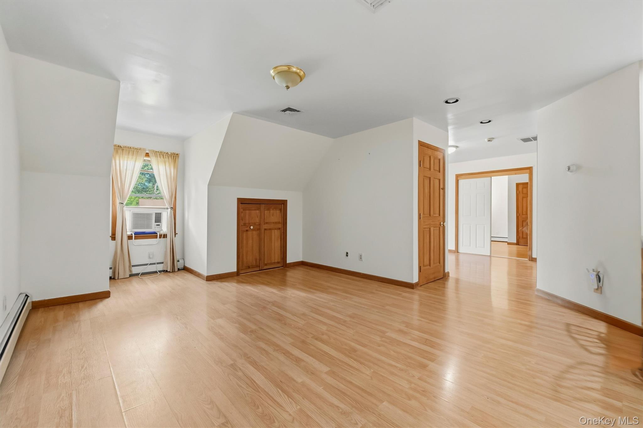 Photo 6 of this property