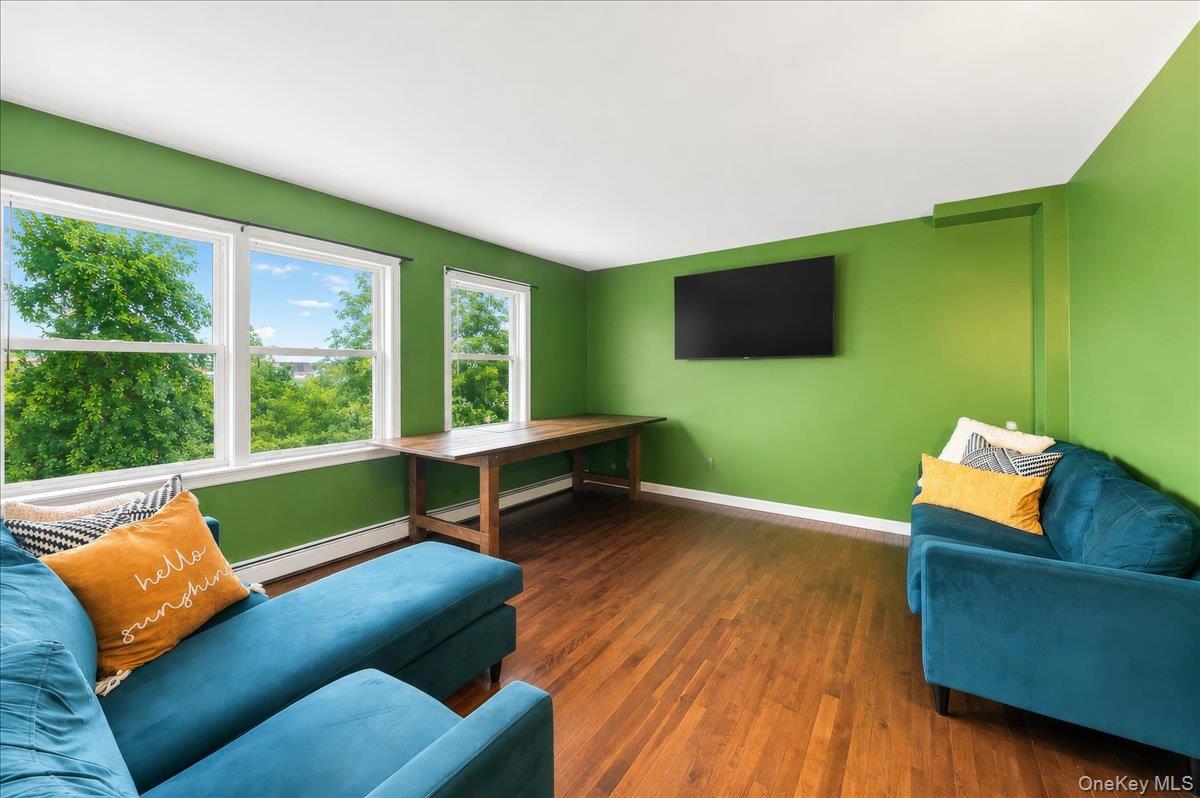 Photo 4 of this property