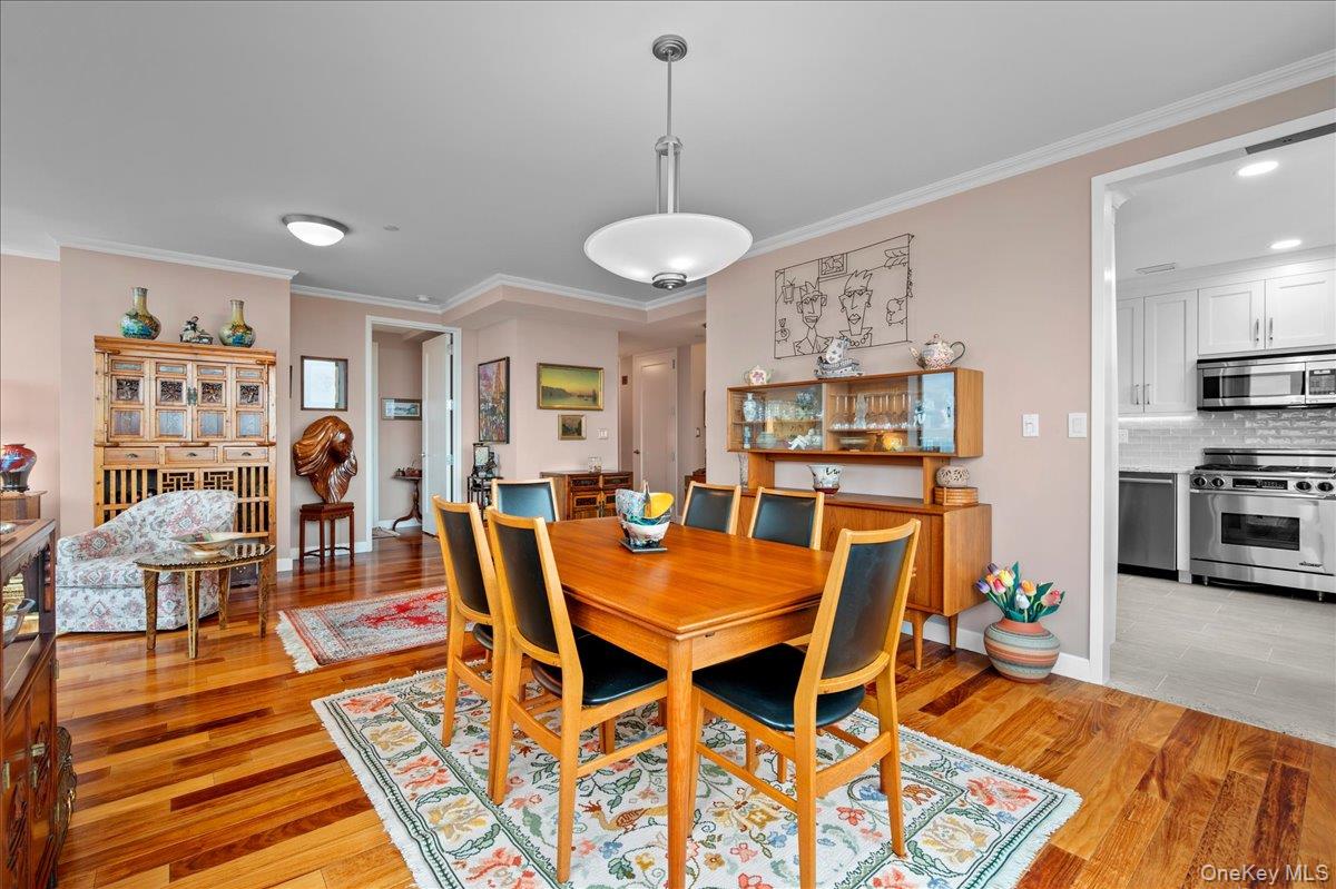 Photo 7 of this property