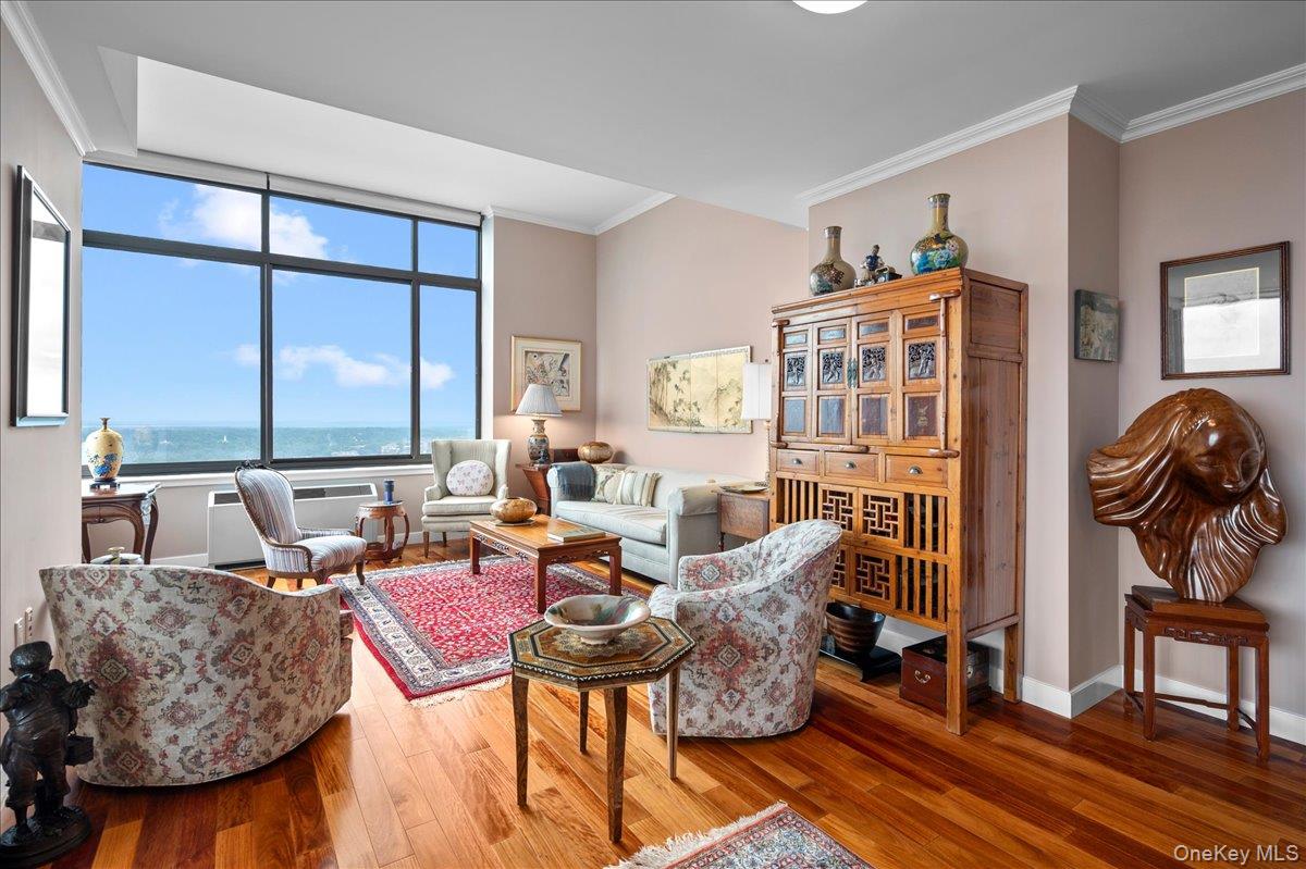 Photo 4 of this property