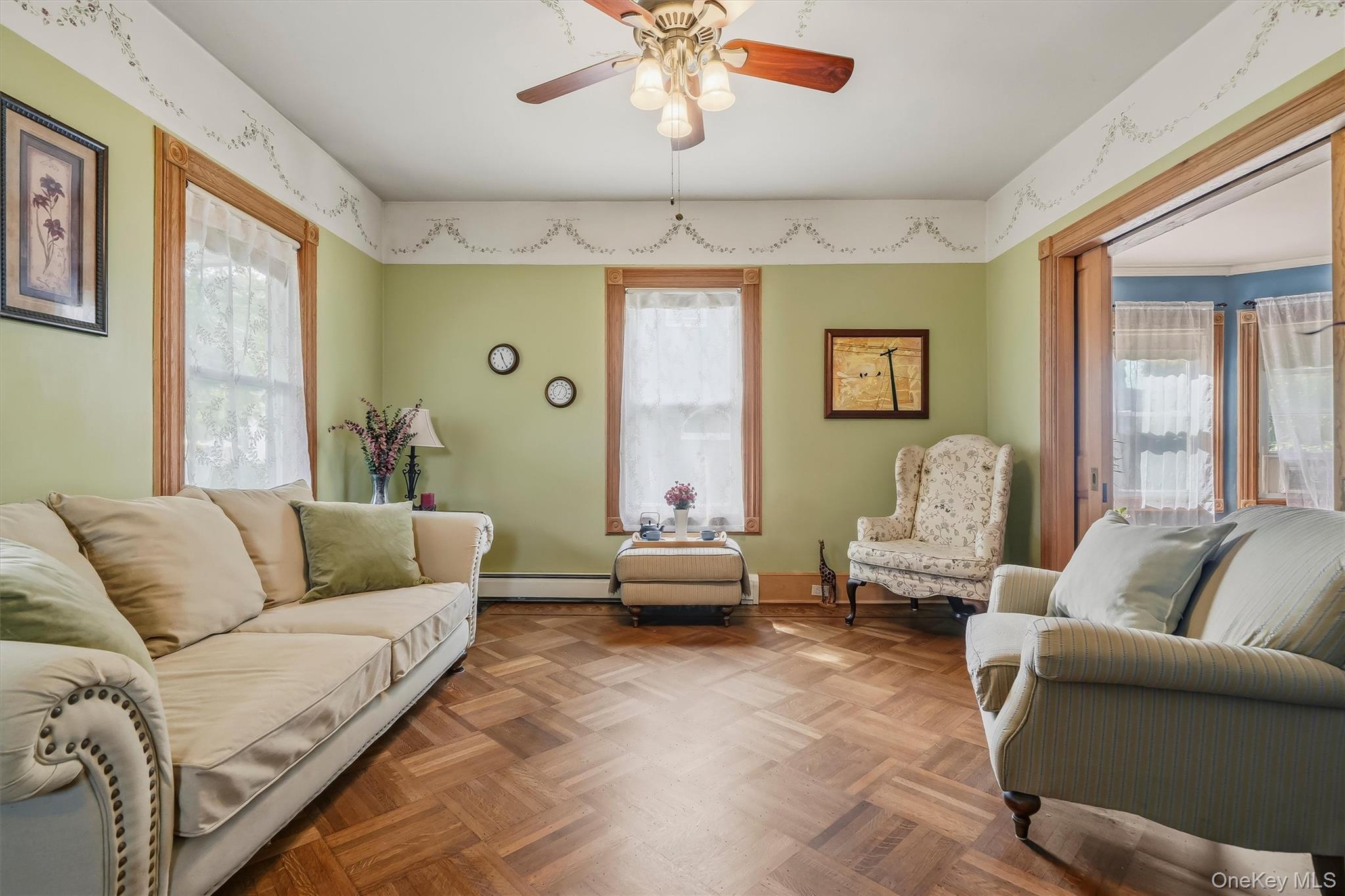Photo 4 of this property