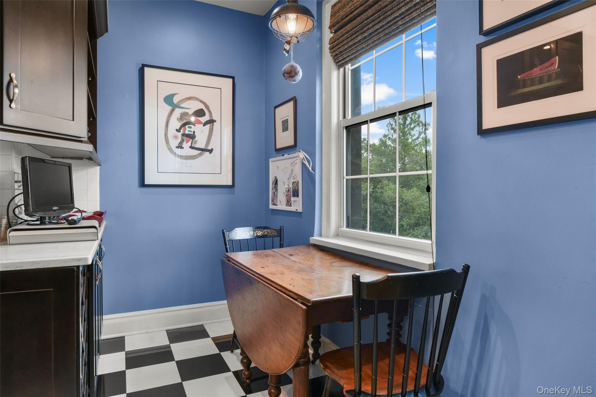 Photo 7 of this property