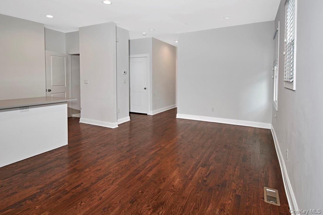 Photo 4 of this property