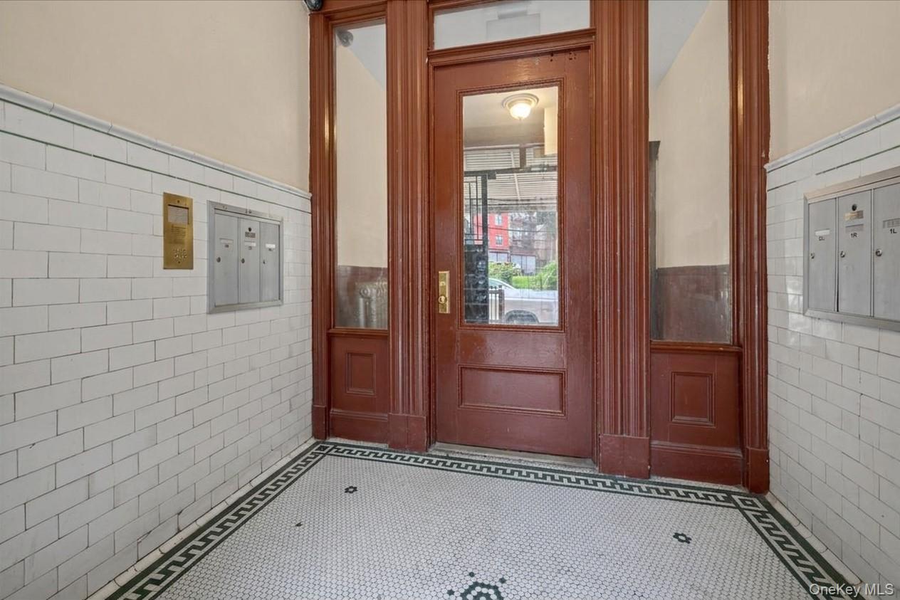 Photo 4 of this property