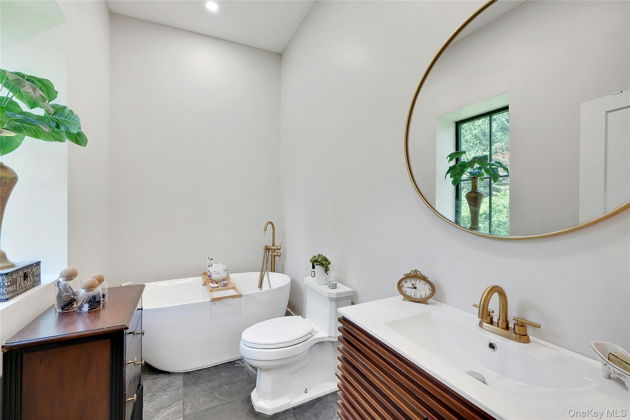 Photo 33 of this property