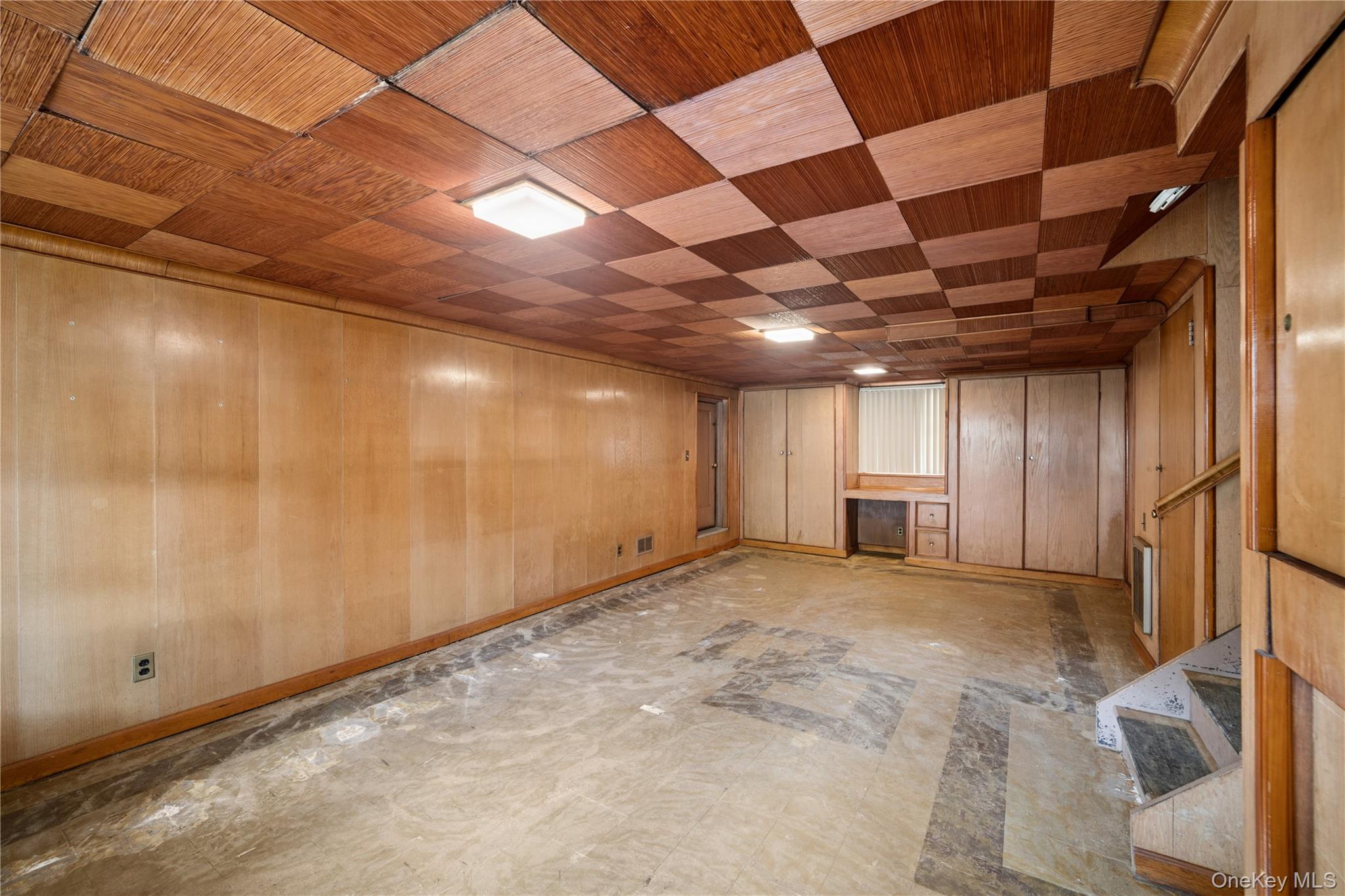 Photo 14 of this property