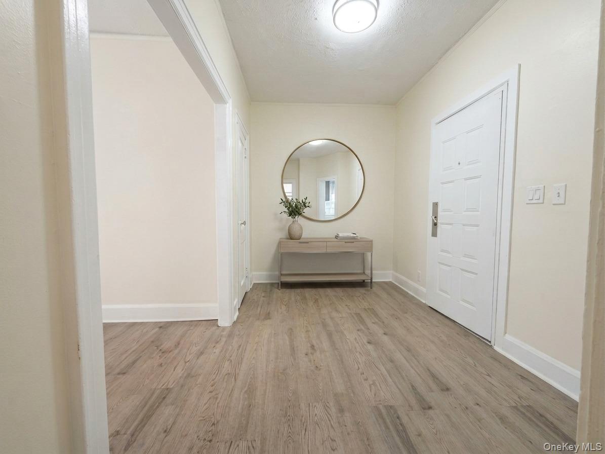 Welcome to 9 Morningside Ave, a charming and comfortable 2-bedroom, 1-...