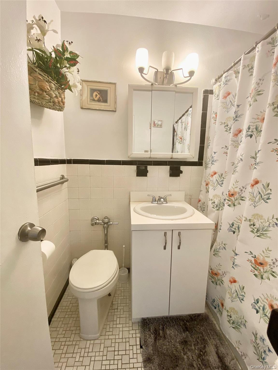 Photo 14 of this property