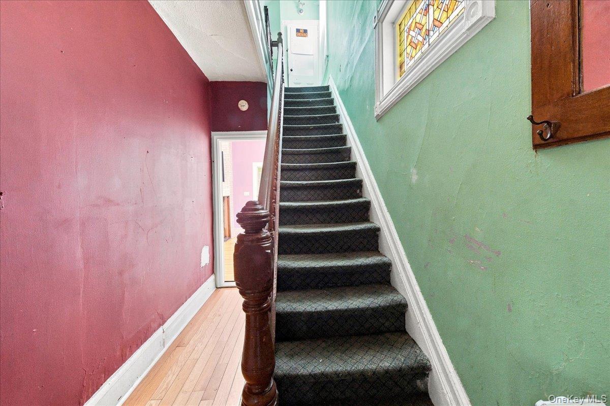 Photo 4 of this property