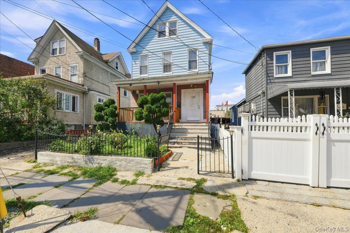 Investors and savvy homeowners, take note: this meticulously maintaine...