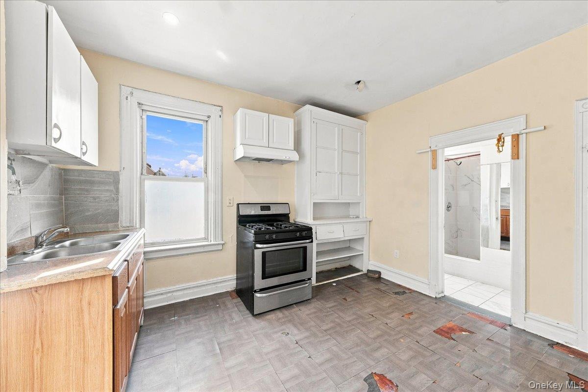 Photo 16 of this property