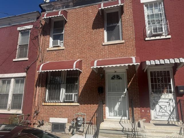One Family Brick home with spacious Bedrooms 1.5 Baths close to all! D...
