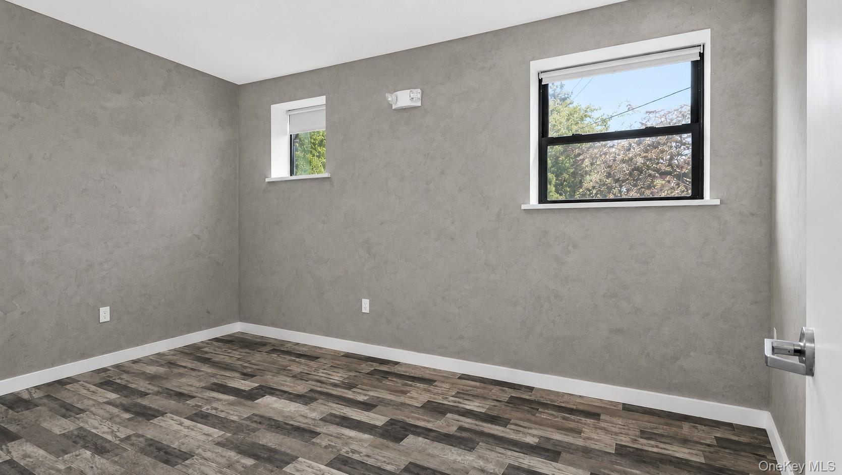 Photo 4 of this property