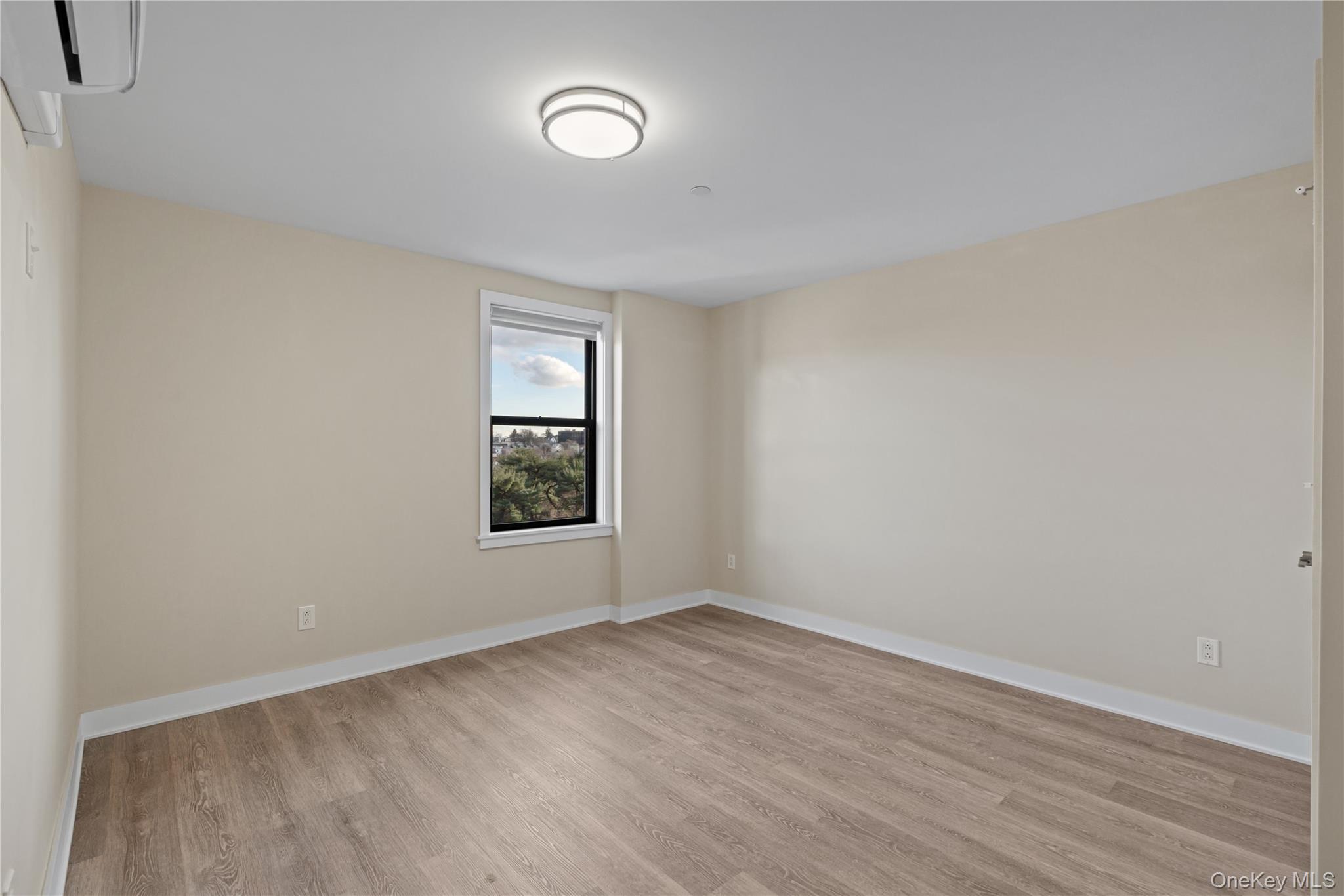 Photo 7 of this property