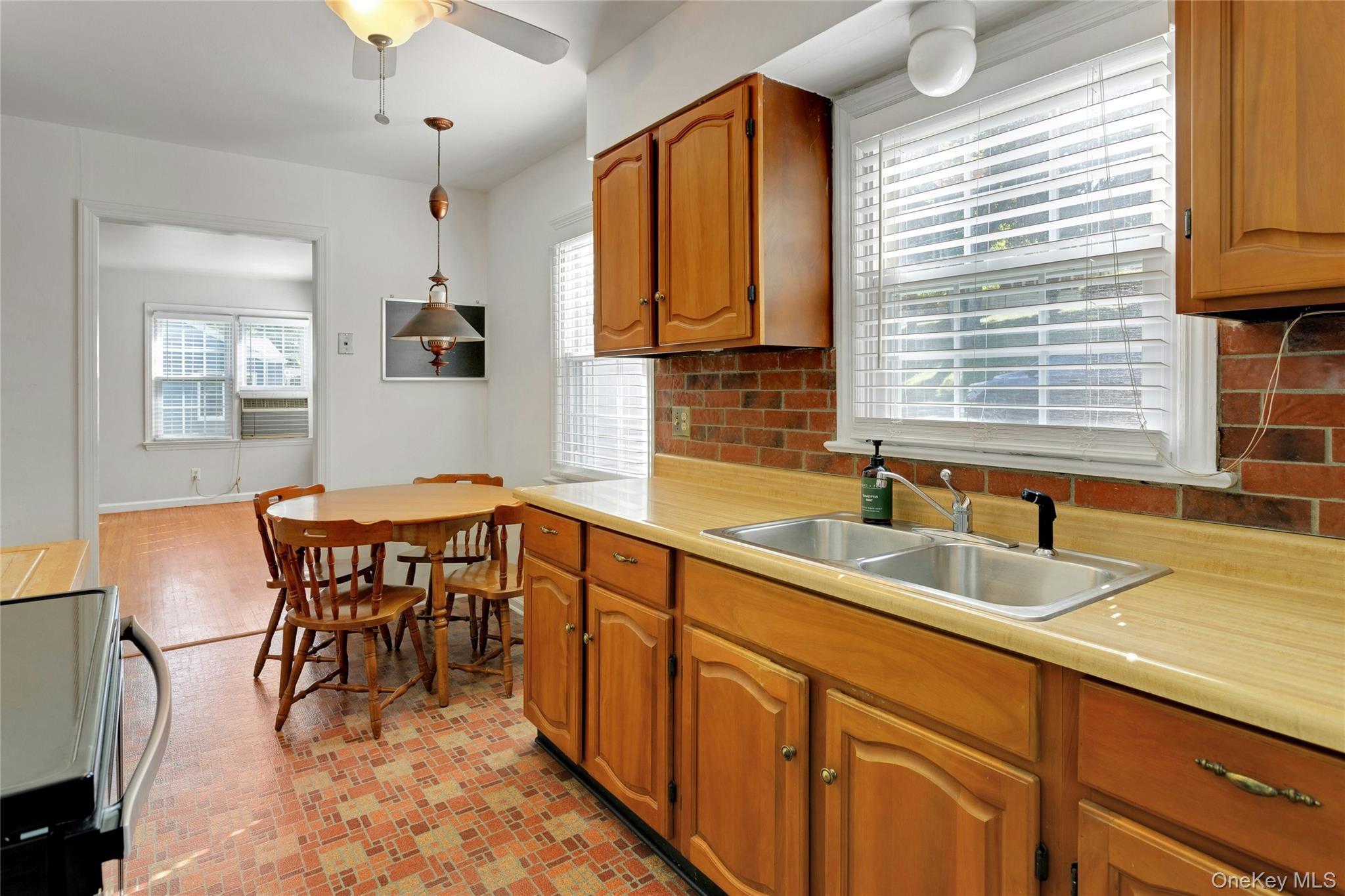 Photo 11 of this property