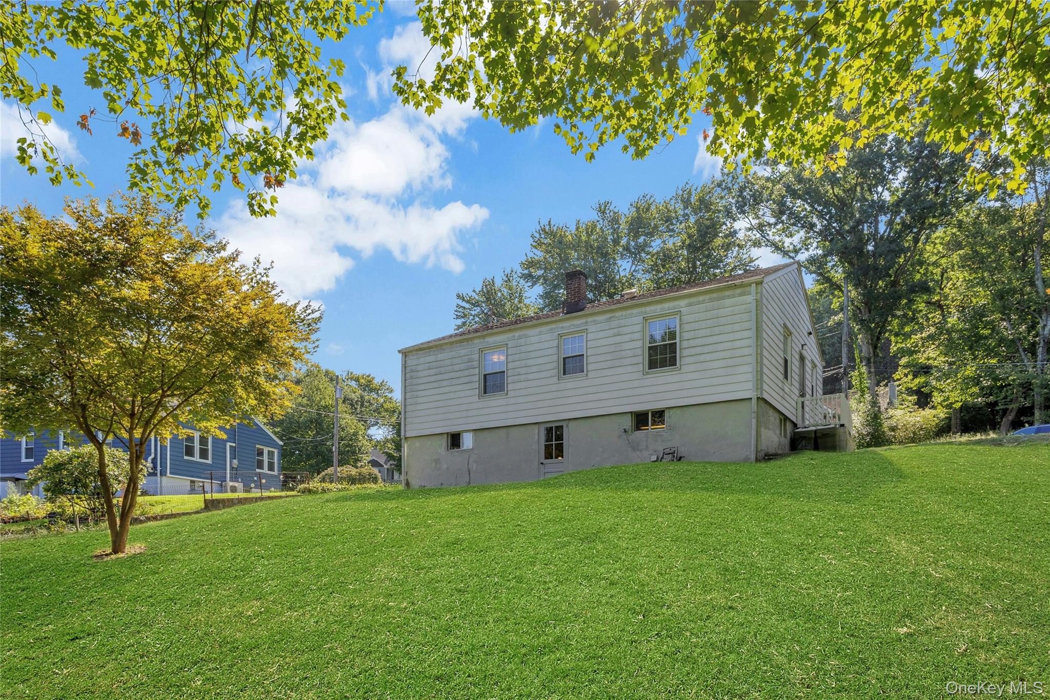 Photo 4 of this property