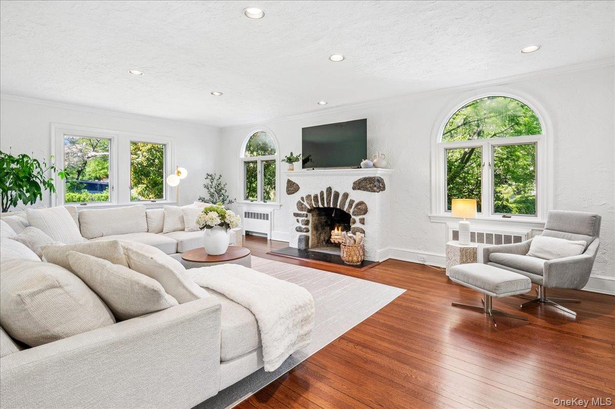 Photo 8 of this property