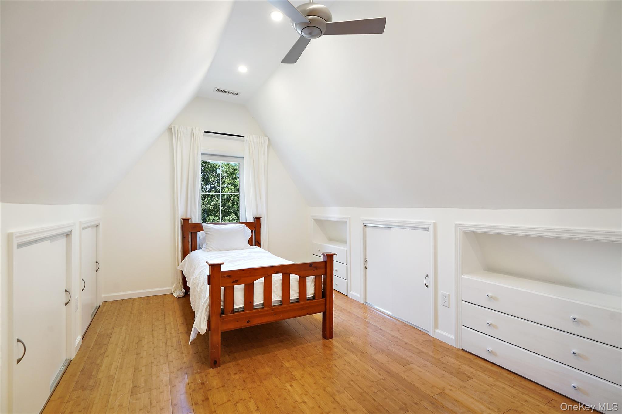 Photo 21 of this property