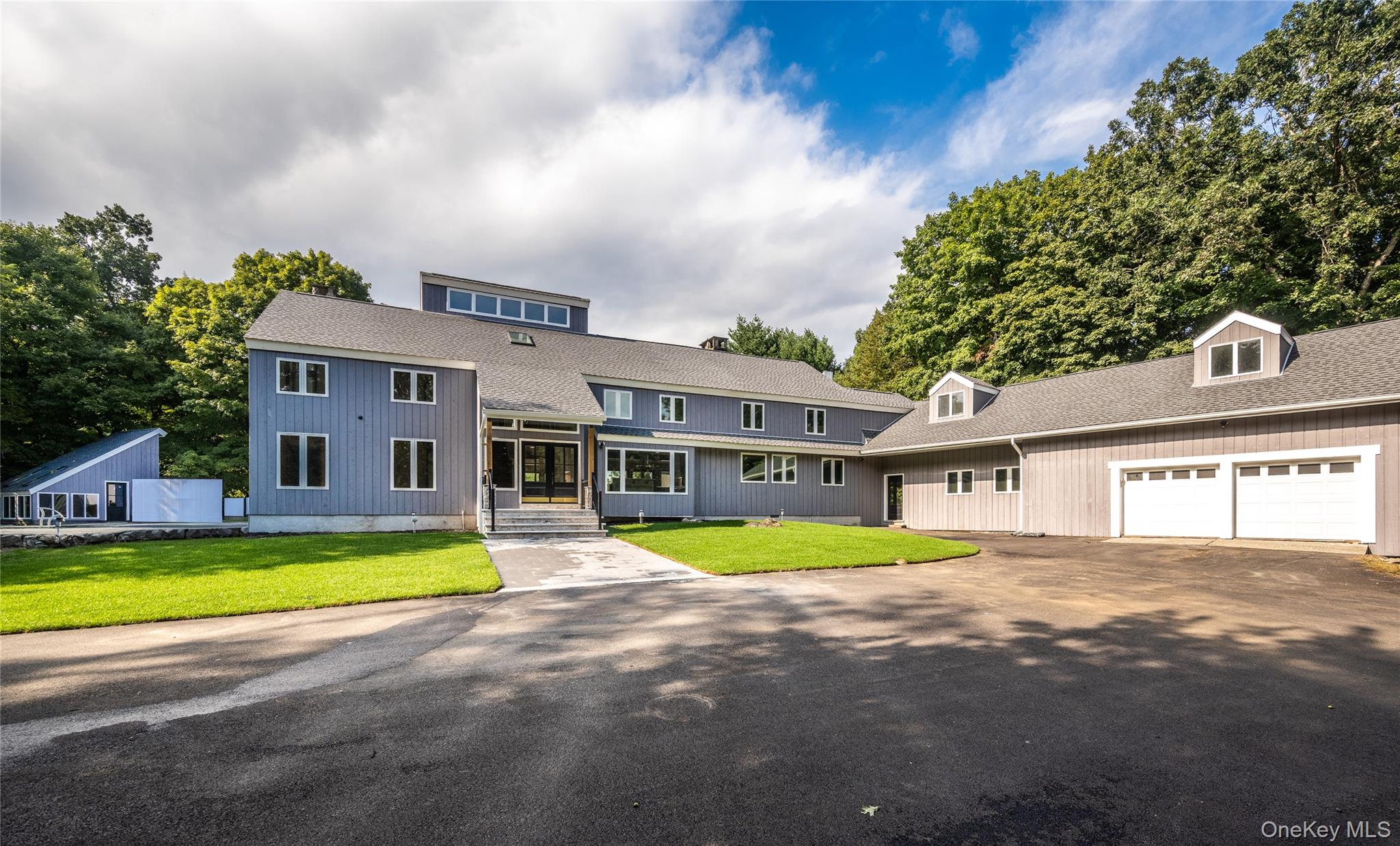 Experience the timeless prestige of Bedford’s renowned horse country,...