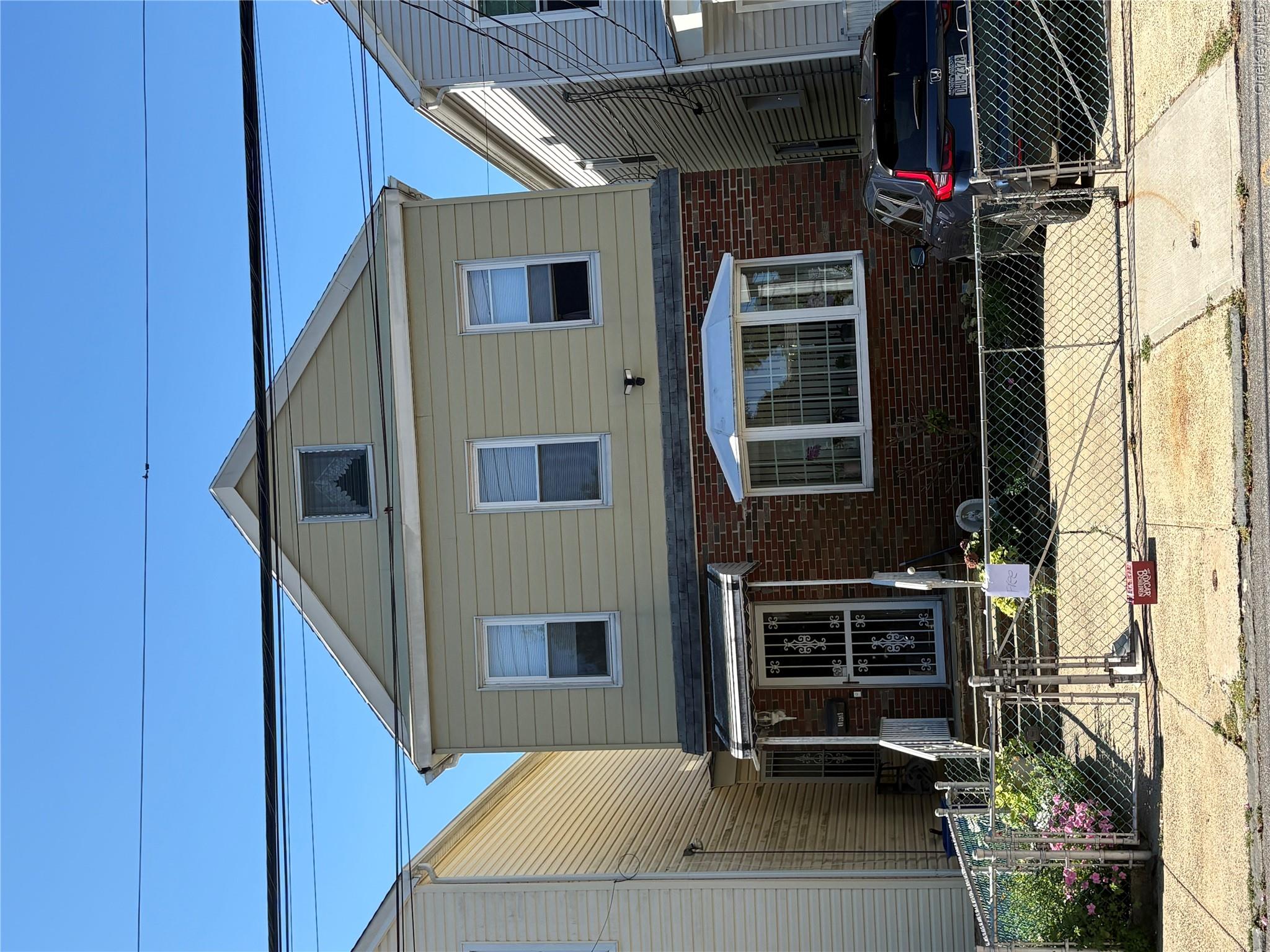 Welcome to this wells maintained single family home .  This property h...