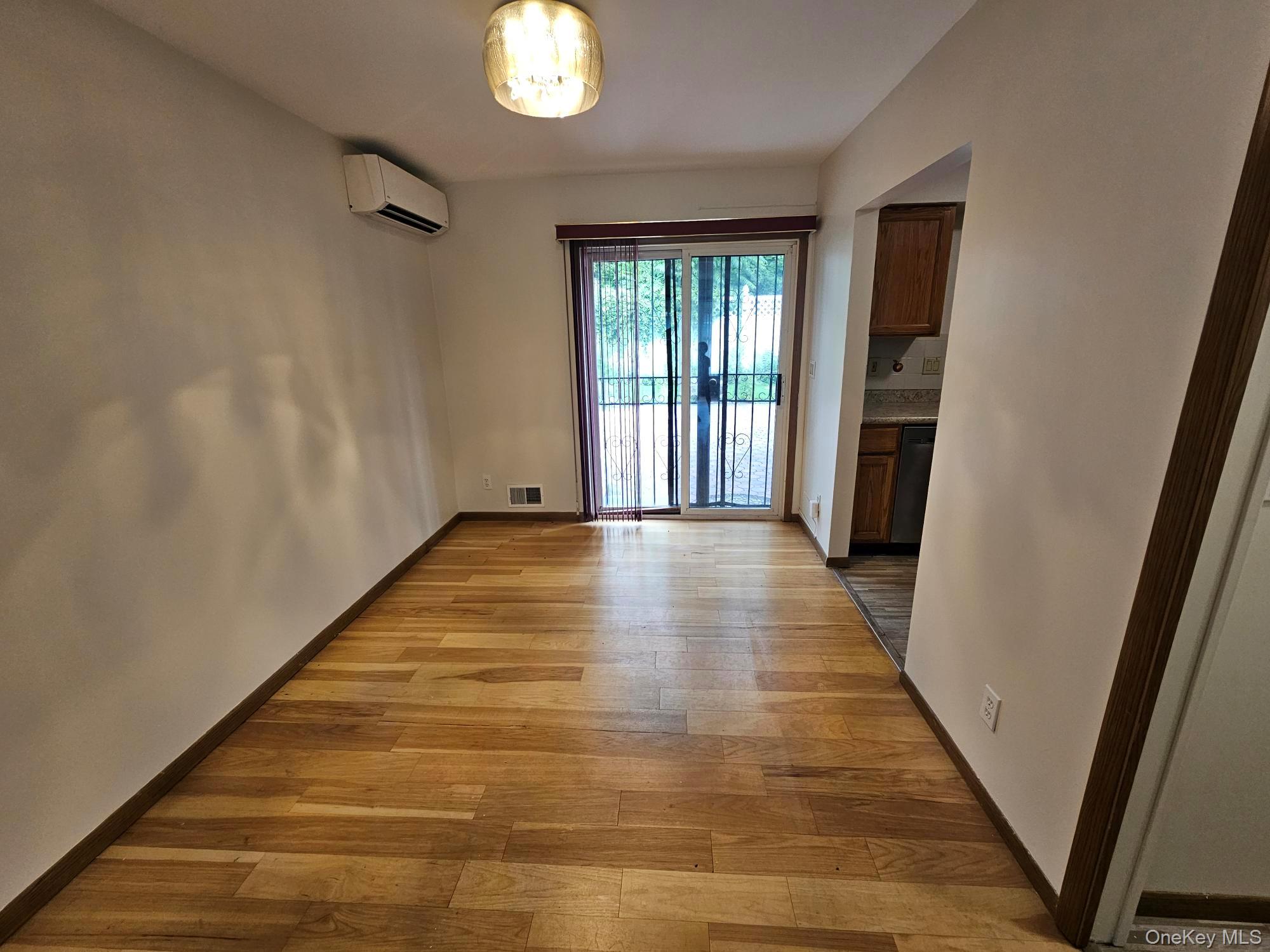 Photo 4 of this property